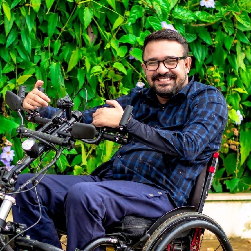 Hamilton Oliveira